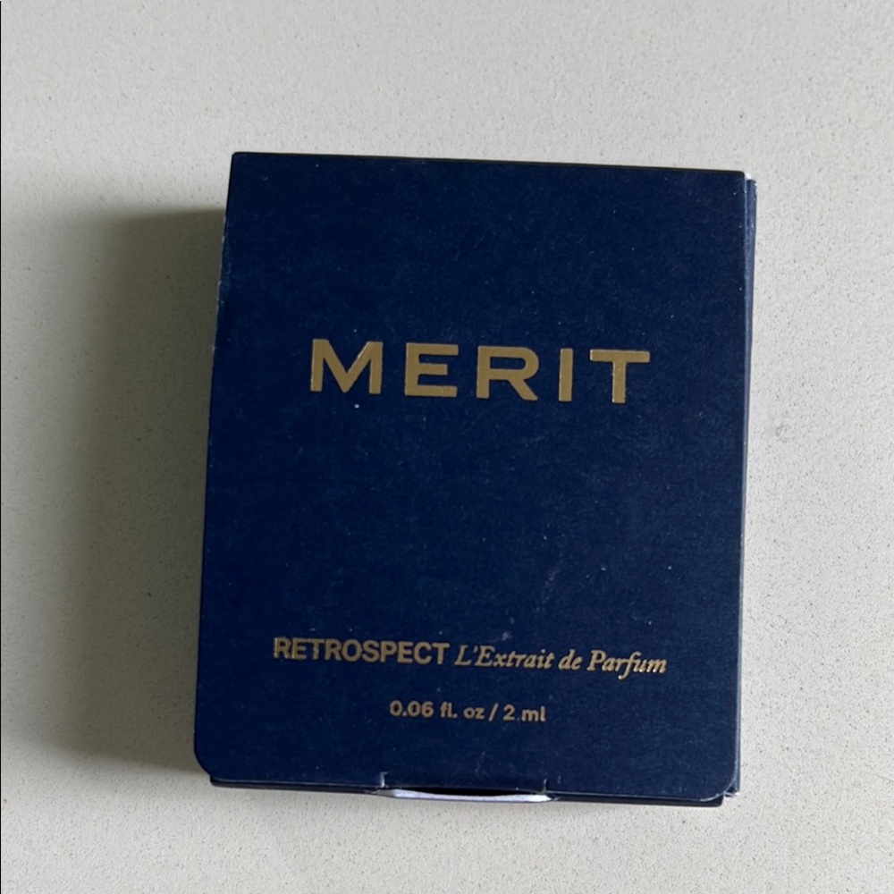 Merit Retrospec Bath & Body Fragrance Blue Gold